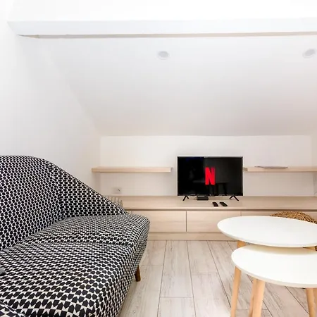 Fine Luxury Aptment W/seaview *